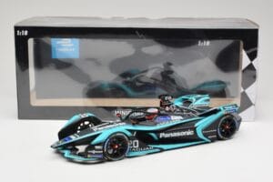 Jaguar I-Type 3 Panasonic Jaguar Racing #20 M. Evans Formula E Season 5 2019 Minichamps 1:18 114180020 Metal - imagem 6 de 6