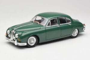 Jaguar Mark II British Racing Verde & Interior Azul Maisto 1:18 59001 Metal
