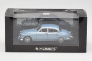 Jaguar Mk II Blue Metallic Minichamps 1:43 433130604 Metal - imagem 4 de 4