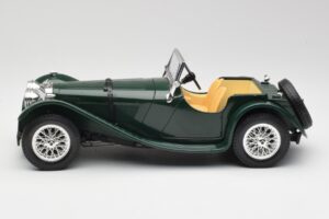 Jaguar SS 100 Roadster Verde Bburago 1:18 3006 Metal - imagem 4 de 8