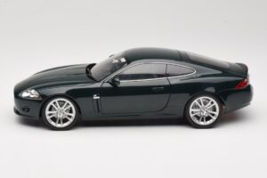 Jaguar XK X150 Coupe Verde Minichamps 1:18 150130501 Metal - imagem 4 de 8