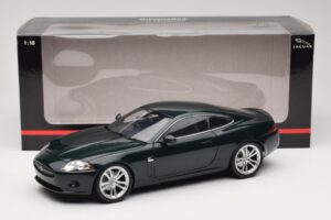 Jaguar XK X150 Coupe Verde Minichamps 1:18 150130501 Metal - imagem 8 de 8