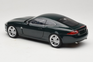 Jaguar XK X150 Verde Minichamps 1:18 150130500 Metal - imagem 7 de 8