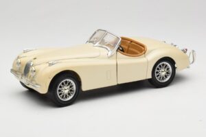 Jaguar XK120 Branco Eduscho 1:18 7482-1HTH Metal