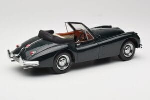 Jaguar XK140 Drophead Coupe Preto Sun Star 1:18 2802 Metal - imagem 3 de 8