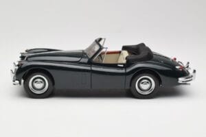 Jaguar XK140 Drophead Coupe Preto Sun Star 1:18 2802 Metal - imagem 4 de 8