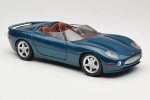 Jaguar XK180 Verde Maisto 1:18 50337 Metal - imagem 6 de 8