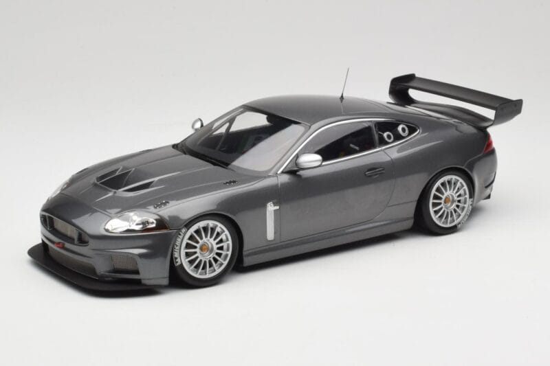 Jaguar XKR GT3 Grey Metallic Minichamps 1:18 150081390 Metal
