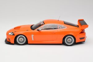 Jaguar XKR GT3 Racing Orange Minichamps 1:18 150081391 Metal - imagem 3 de 6