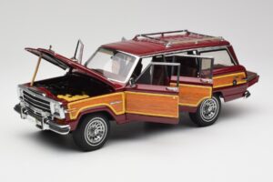 Jeep Grand Wagoneer Classic Vermelho AUTOart 1:18 74002 Metal - imagem 2 de 8