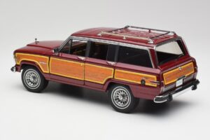 Jeep Grand Wagoneer Classic Vermelho AUTOart 1:18 74002 Metal - imagem 7 de 8