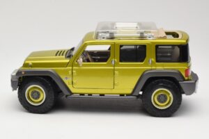 Jeep Rescue Concept Verde Maisto 1:18 36699-M1 Metal - imagem 4 de 8