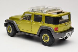 Jeep Rescue Concept Verde Maisto 1:18 36699-M1 Metal - imagem 7 de 8