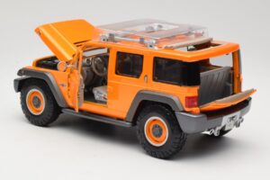 Jeep Rescue Concept Laranja Maisto 1:18 36699 Metal - imagem 5 de 8