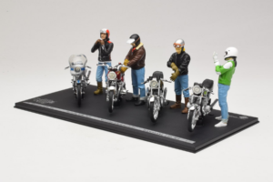 Joe Bar Team Coleção com Figuras Solido 1:18 5008 Metal - imagem 3 de 4