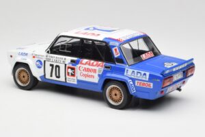Lada 2105 VFTS #70 E. Tumalevicius 1000 Lakes Rally 1986 IXO 1:18 18RMC181A Metal - imagem 5 de 6