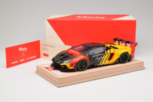 Lamborghini Aventador Liberty Walk Infinite Preto Amarelo Timothy & Pierre 1:18 REMC035 Metal - imagem 7 de 7