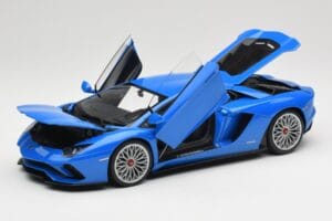 Lamborghini Aventador S LP740-4 Blue Nila AUTOart 1:18 79134 Metal - imagem 2 de 8