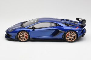 Lamborghini Aventador SVJ Azul GT Spirit 1:18 GTS18512BL Resina - imagem 3 de 6