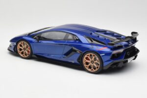 Lamborghini Aventador SVJ Azul GT Spirit 1:18 GTS18512BL Resina - imagem 5 de 6