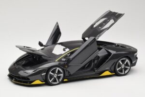 Lamborghini Centenario Cinzento Maisto 1:18 31386-M1 Metal - imagem 2 de 8