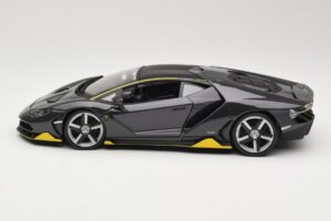 Lamborghini Centenario Cinzento Maisto 1:18 31386-M1 Metal - imagem 4 de 8