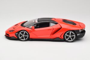 Lamborghini Centenario Vermelho Maisto 1:18 31386 Metal - imagem 4 de 8