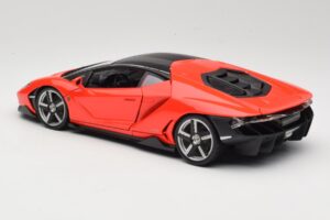Lamborghini Centenario Vermelho Maisto 1:18 31386 Metal - imagem 7 de 8