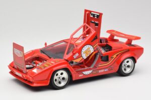 Lamborghini Countach Vermelho Bburago 1:18 3047 Metal - imagem 2 de 8
