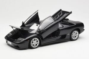Lamborghini Diablo 6.0 Preto AUTOart 1:18 74528 Metal - imagem 2 de 8