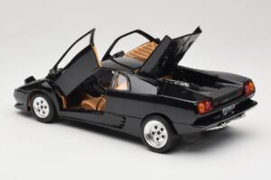 Lamborghini Diablo Preto Tonka 1:18 09035-M1 Metal - imagem 5 de 8