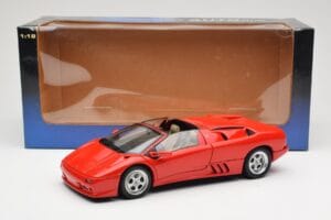 Lamborghini Diablo Roadster Vermelho AUTOart 1:18 70091 Metal - imagem 8 de 8