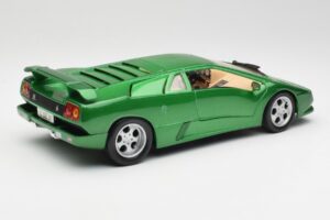 Lamborghini Diablo SE Verde Maisto 1:18 50303 Metal - imagem 3 de 8