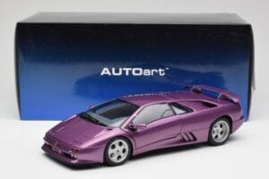 Lamborghini Diablo SE30 Anniversary Edition Roxo Metálico AUTOart 1:18 79158 Metal - imagem 8 de 8