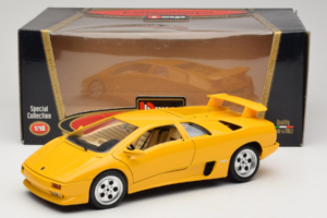 Lamborghini Diablo Amarelo Bburago 1:18 3041 Metal - imagem 8 de 8