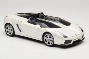 Lamborghini Gallardo Concept Branco Mondo Motors 1:18 146432 Metal - imagem 6 de 8