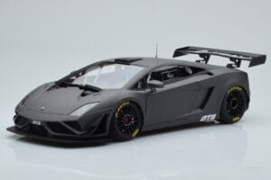 Lamborghini Gallardo GT3 FL2 Cinzento Escuro AUTOart 1:18 81360 Metal