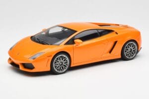 Lamborghini Gallardo LP560-4 Laranja AUTOart 1:18 74593 Metal