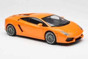 Lamborghini Gallardo LP560-4 Laranja AUTOart 1:18 74593 Metal - imagem 6 de 8