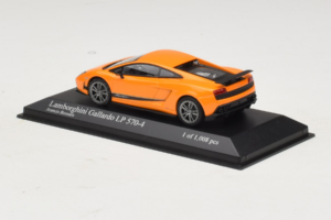 Lamborghini Gallardo LP570-4 Superleggera Laranja Metalizado Minichamps 1:43 400103841 Metal - imagem 3 de 5