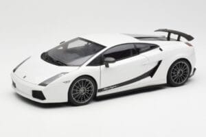 Lamborghini Gallardo Superleggera Monocerus Metallic Branco AUTOart 1:18 74585 Metal
