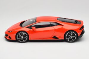 Lamborghini Huracan EVO Arancio Xanto AUTOart 1:18 79214 Compósito - imagem 4 de 8