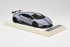 Lamborghini Huracan LB Performance x Novitec Torado Cinzento Davis & Giovanni 1:18 HURACAN001 Resina - imagem 4 de 7