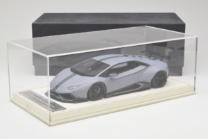 Lamborghini Huracan LB Performance x Novitec Torado Cinzento Davis & Giovanni 1:18 HURACAN001 Resina - imagem 7 de 7