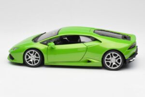 Lamborghini Huracan LP610-4 Verde Bburago 1:18 18-11038 Metal - imagem 4 de 8