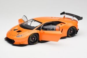 Lamborghini Huracan LP620-2 Super Trofeo Arancio Borealis Pearl Effect Laranja AUTOart 1:18 81558 Metal - imagem 2 de 8