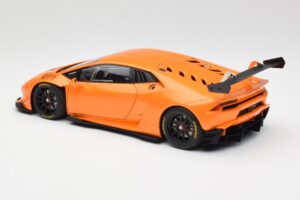 Lamborghini Huracan LP620-2 Super Trofeo Arancio Borealis Pearl Effect Laranja AUTOart 1:18 81558 Metal - imagem 6 de 8