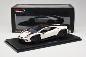 Lamborghini Huracan Sterrato No. 63 Branco TopSpeed 1:18 TS0610 Resina - imagem 6 de 6