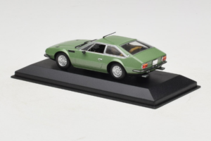 Lamborghini Jarama Green Metallic Minichamps 1:43 400103402 Metal - imagem 3 de 4