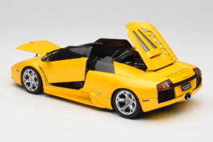 Lamborghini Murcielago Concept Metallic Yellow AUTOart 1:18 74561 Metal - imagem 5 de 8